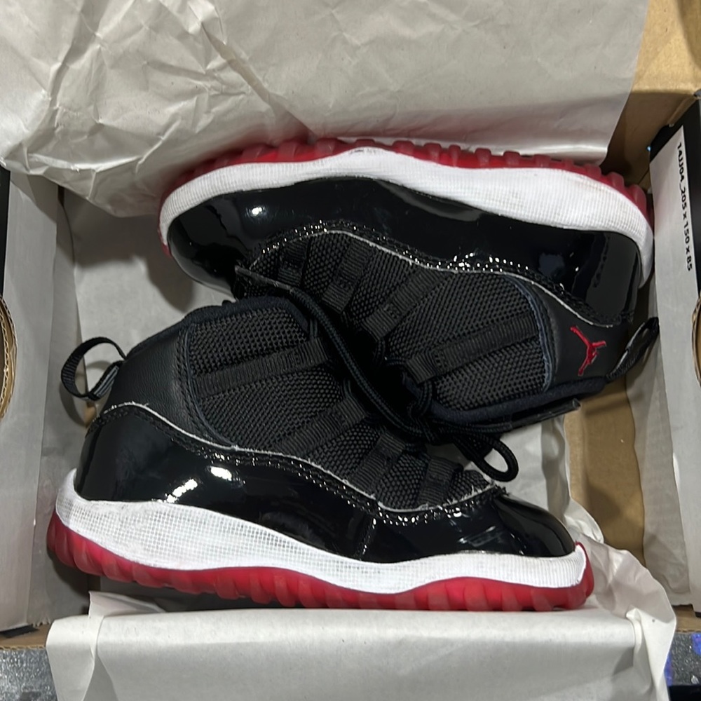 Toddler 11 Retro Jordan’s
